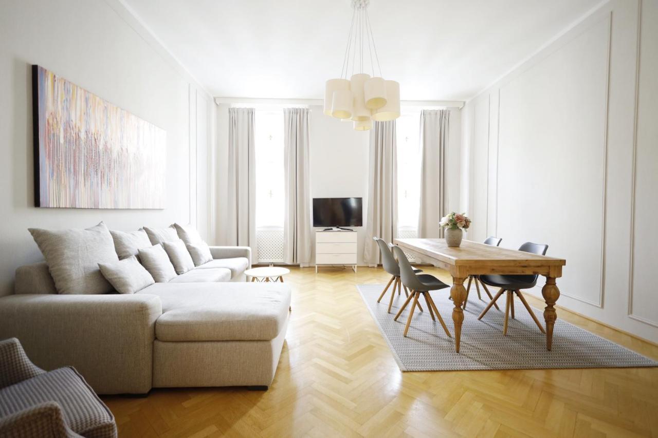 Heymi Apartments Karlsplatz Vienna Exterior photo